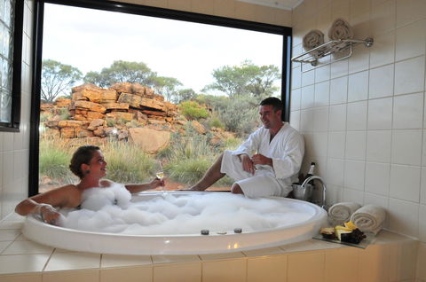 Discovery Resorts - Kings Canyon - Accommodation QLD 33