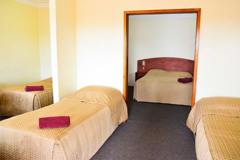 Erldunda Desert Oaks Resort - Accommodation QLD 32