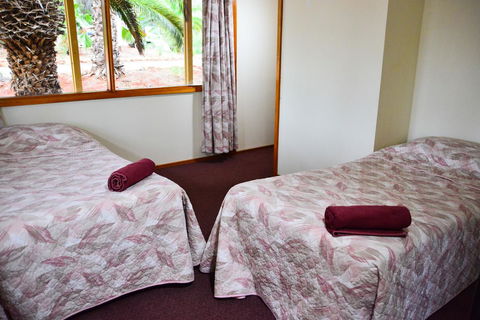 Erldunda Desert Oaks Resort - Accommodation QLD 43