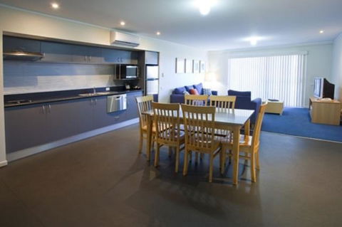 Corrigans Cove - Accommodation QLD 5