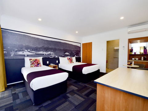 Mercure Alice Springs Resort - Accommodation QLD 1