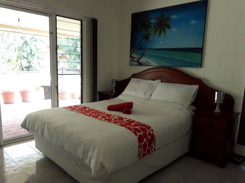 DARWIN'S SHADY ACRES RETREAT - Accommodation QLD 31