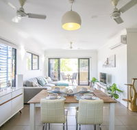 ZEN QUARTERS - The NOMADS PAD Near Nightcliff Markets  Sunset Foreshore - Accommodation QLD