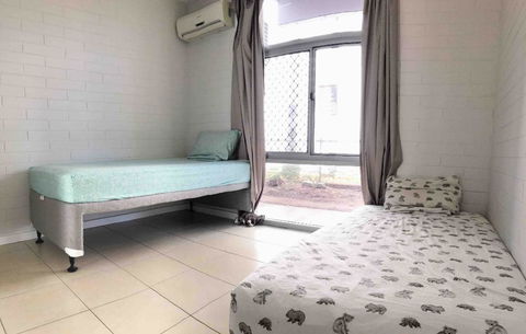 Cozy Room For A Great Stay In Darwin - Excellent Location - Accommodation QLD 2