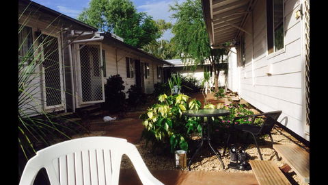 Mataranka Roadhouse - Accommodation QLD 2