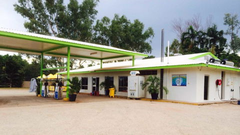 Mataranka Roadhouse - Accommodation QLD 1