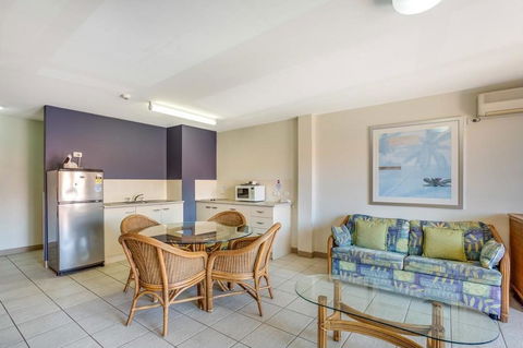 Nelson Bay Breeze - Accommodation QLD 26