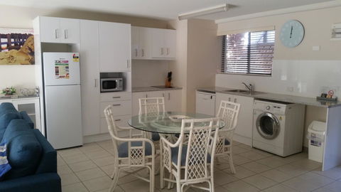 Nelson Bay Breeze - Accommodation QLD 23