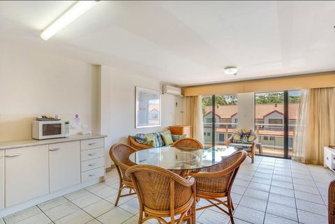 Nelson Bay Breeze - Accommodation QLD 24