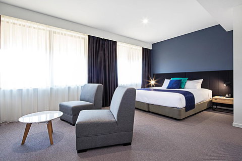 Mantra MacArthur Hotel - Accommodation QLD 15