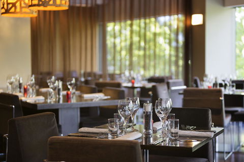Novotel Canberra - Accommodation QLD 12