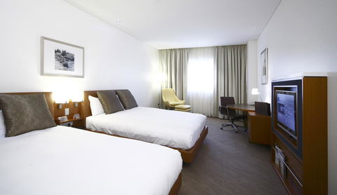 Novotel Canberra - Accommodation QLD 19