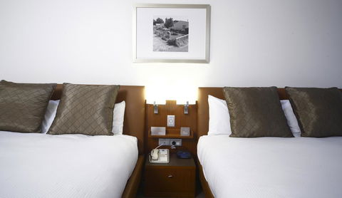 Novotel Canberra - Accommodation QLD 18
