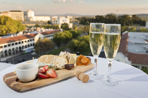 Novotel Canberra - Accommodation QLD 36