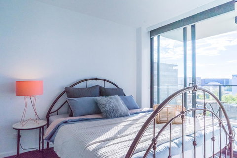 Highgate Executive Apartment City Walk Canberra - Accommodation QLD 8