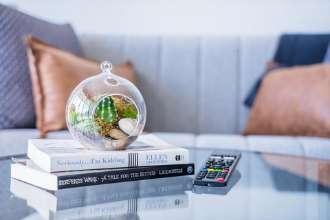 Highgate Executive Apartment City Walk Canberra - Accommodation QLD 9