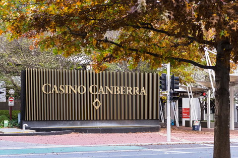 Highgate Executive Apartment City Walk Canberra - Accommodation QLD 41