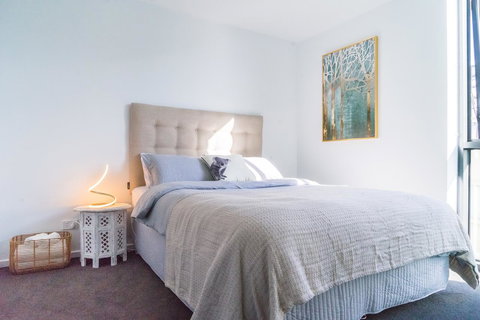 Highgate Executive Apartment City Walk Canberra - Accommodation QLD 10