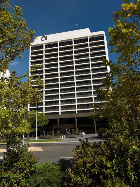 QT Canberra - Accommodation QLD 15