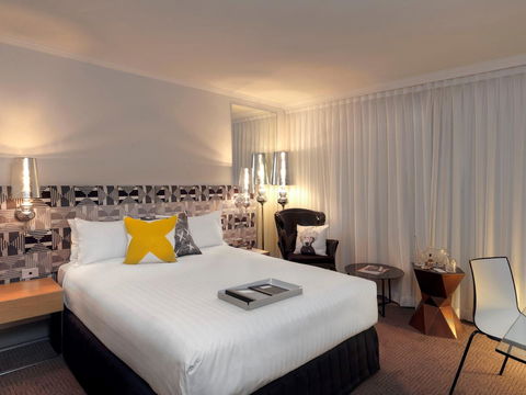 QT Canberra - Accommodation QLD 22
