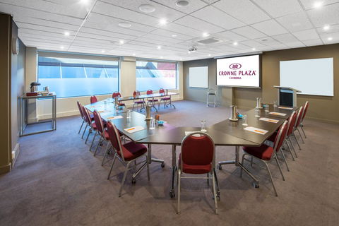 Crowne Plaza Canberra, An IHG Hotel - Accommodation QLD 8