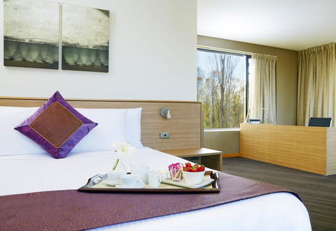 Crowne Plaza Canberra, An IHG Hotel - Accommodation QLD 44