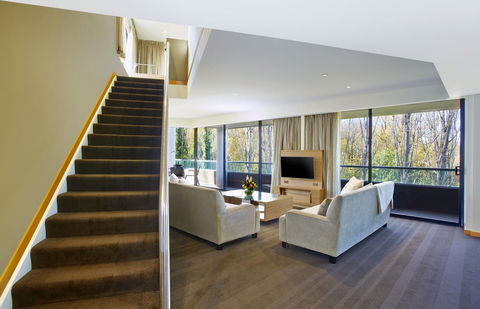 Crowne Plaza Canberra, An IHG Hotel - Accommodation QLD 10