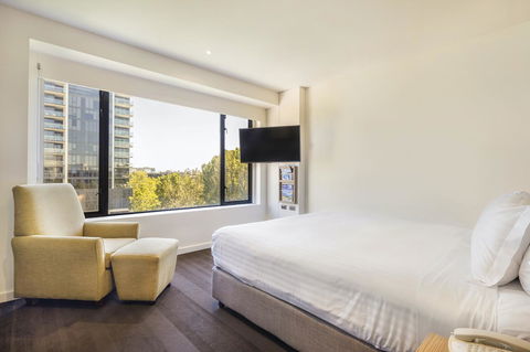 Crowne Plaza Canberra, An IHG Hotel - Accommodation QLD 21