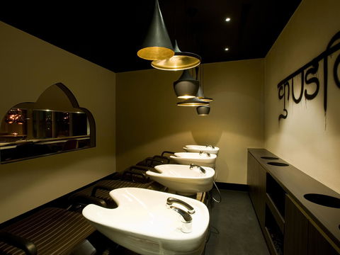 Hotel Realm - Accommodation QLD 37