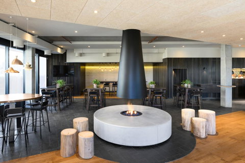 Burbury Hotel - Accommodation QLD 2