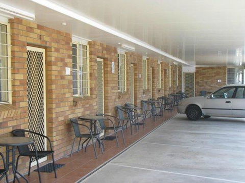 Bondi Motel - Accommodation QLD 3