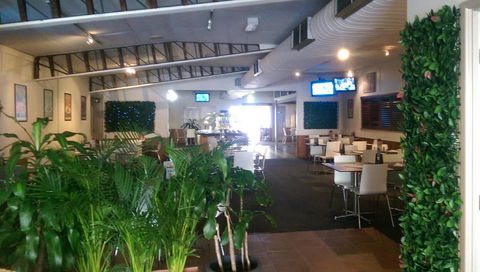 Boomerang Hotel - Accommodation QLD 1
