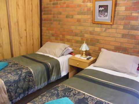 Boomers Guest House Hamilton - Accommodation QLD 2