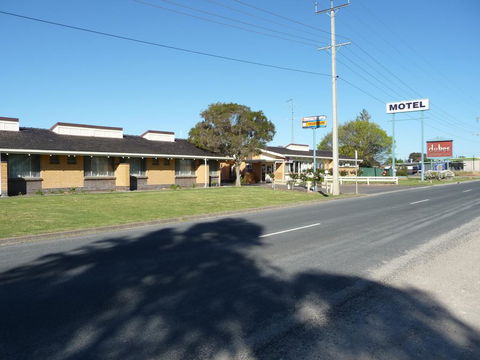 Bordertown Dukes Motorinn - Accommodation QLD 3