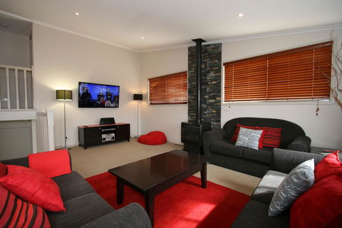 Boronia 5/30 Nettin Circuit - Accommodation QLD 0