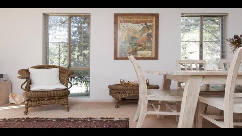 Surf Beach NSW Accommodation QLD