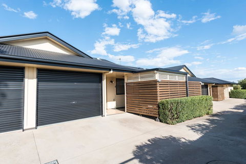 Bottletree Apartments On Bridge - Accommodation QLD 2