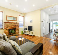 Boutique Stays - Clifton Park House in Clifton Hill