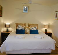 Bower On Becket - Couples Retreat - Accommodation QLD