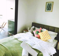 Brand New 2 bed Apartment with Absolute Park View - Accommodation QLD