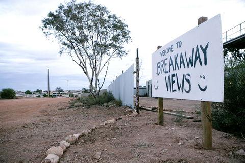 Breakaway Views Lia Place - Accommodation QLD 0