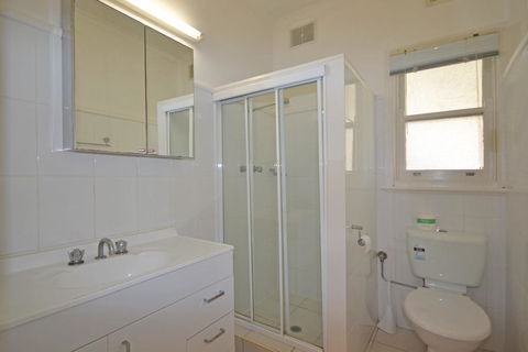 Breakers 1 2 Hill Street - Accommodation QLD 2