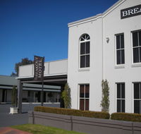 Breakout Motor Inn - Accommodation QLD