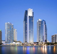 Breathtaking Views 4BD HIGH FLOOR Lux Apartment - Accommodation QLD