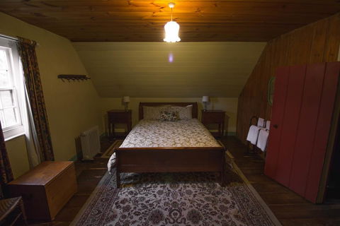 Brickendon - Accommodation QLD 1