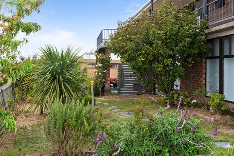 Bridairre Holiday Apartments - Accommodation QLD 1