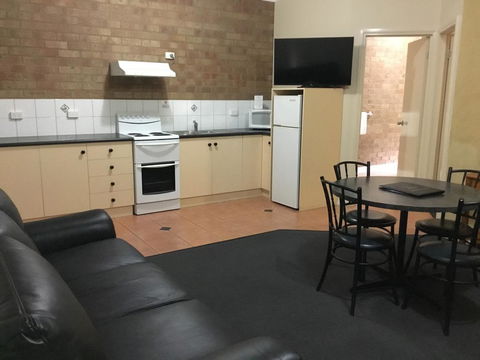 Bridges On Meninya Motel & Apartments - Accommodation QLD 1