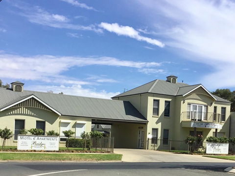 Bridges On Meninya Motel & Apartments - Accommodation QLD 0