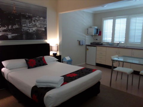 Brisbane Street Studios - Accommodation QLD 1