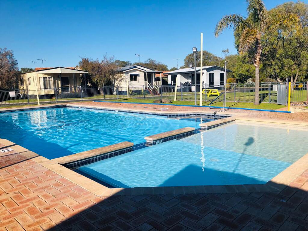 Ambergate WA Accommodation QLD
